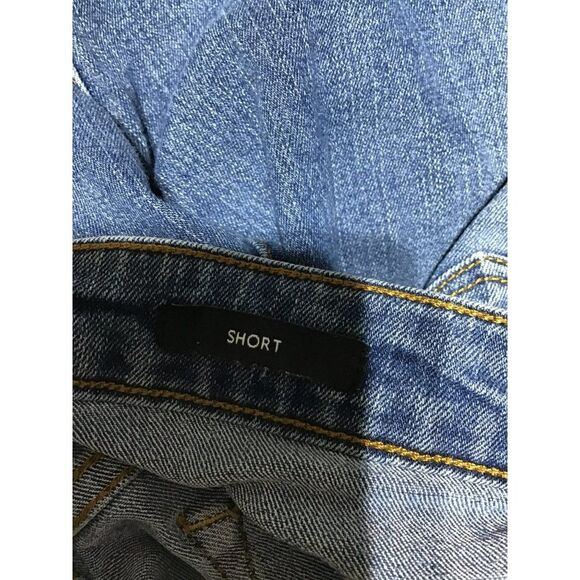 Nine West Mid Rise Blue Denim Shorts Size 10 - Picture 6 of 8